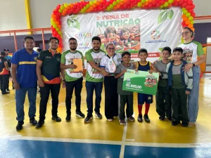 Feira de Nutrição no Ginásio Luiz Alberto da Lu